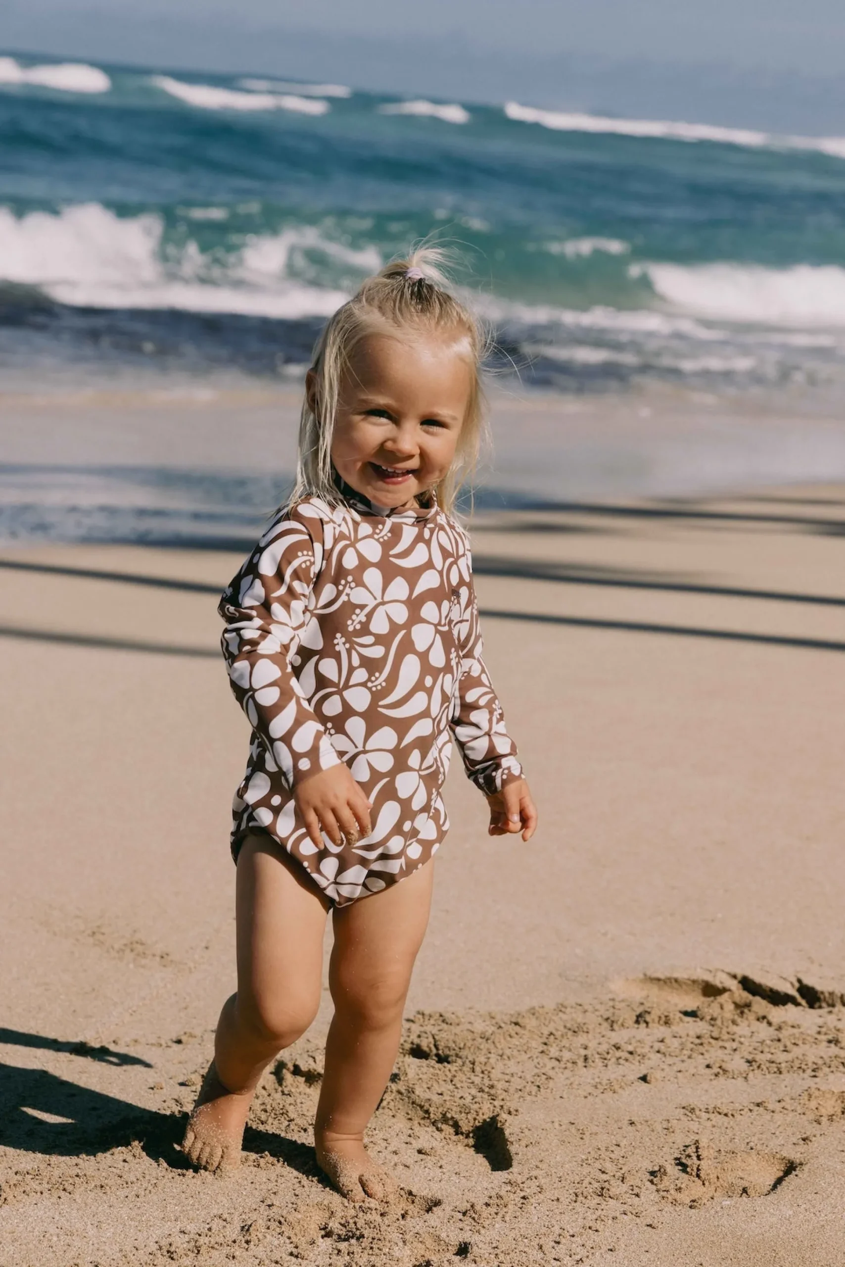 Ama Mini - Lei-Brown