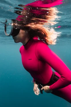 Clark Full Wetsuit – Pitaya 3/3mm