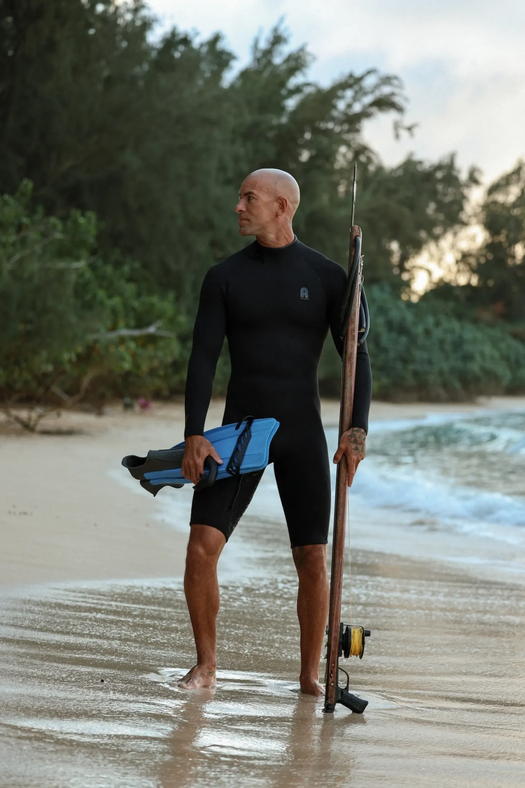 Flippy Long-Sleeves Springsuit – Black