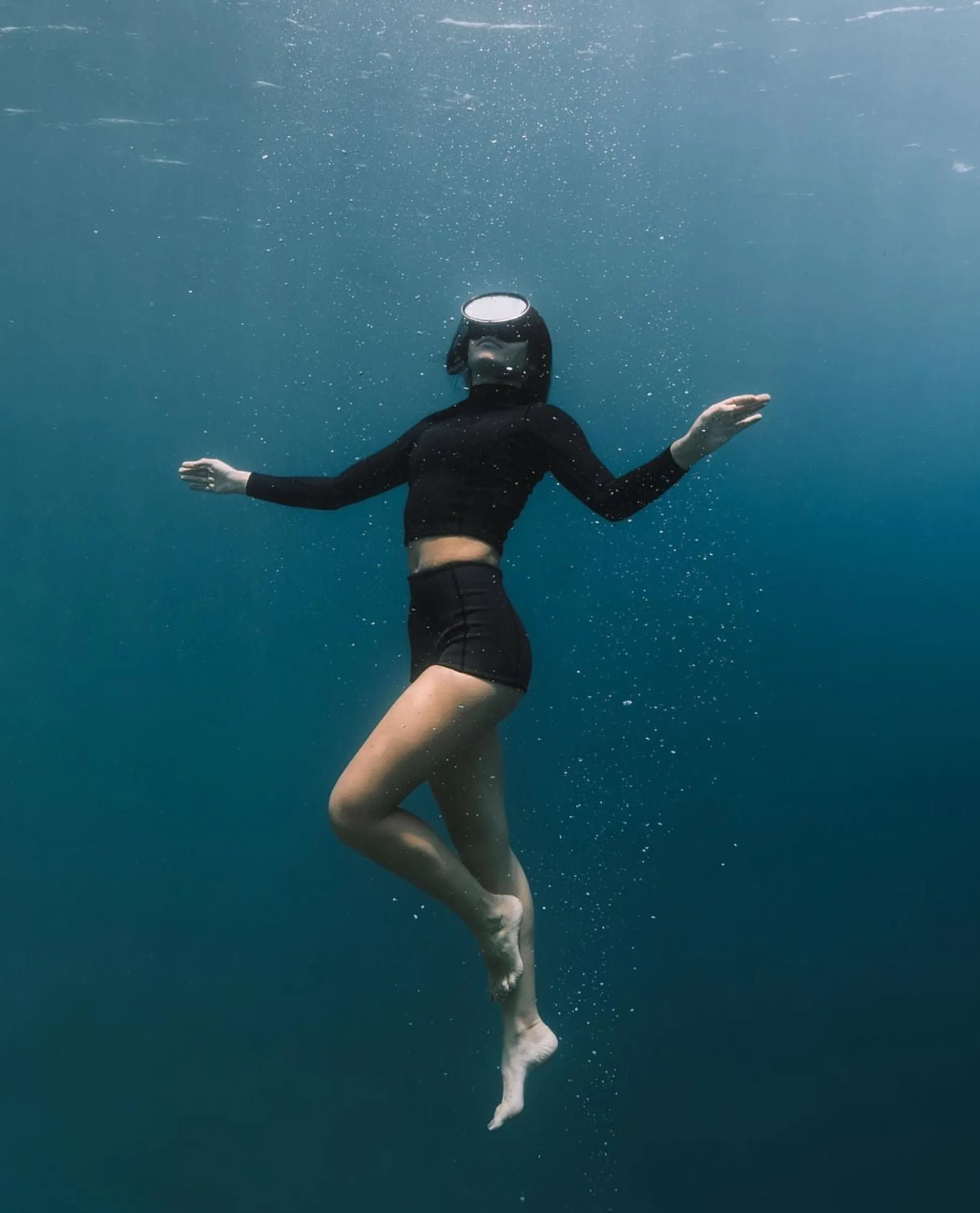 Pam Rash Guard - Black 1.5mm